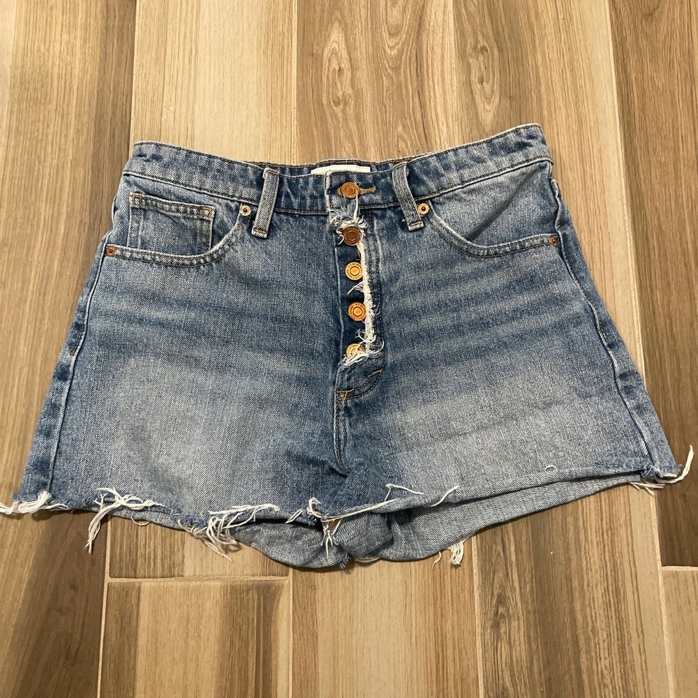 Lucky Pins Short W/ Exposed Button Fly 8/29